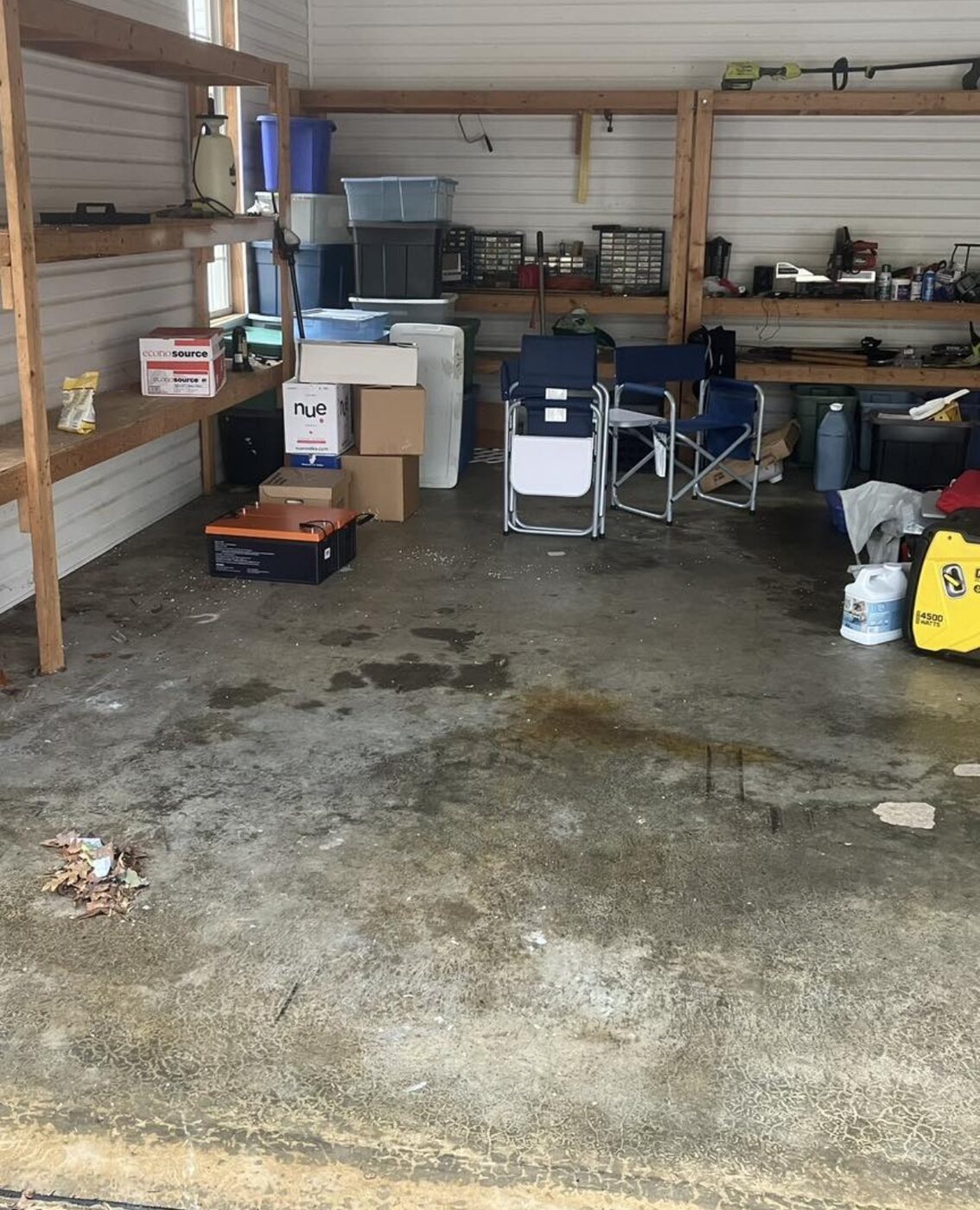 Garage after household junk removal